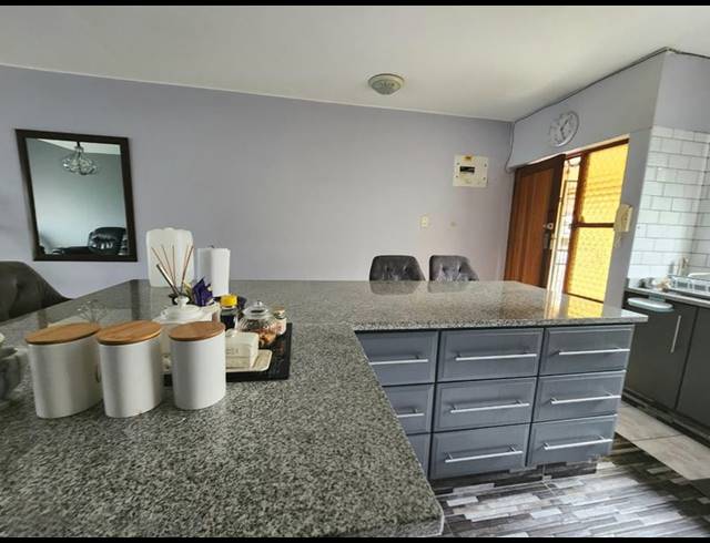 3 BEDROOM APARTMENT FOR SALE IN MALVERN